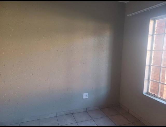 2 BEDROOM PROPERTY TO RENT IN COMET